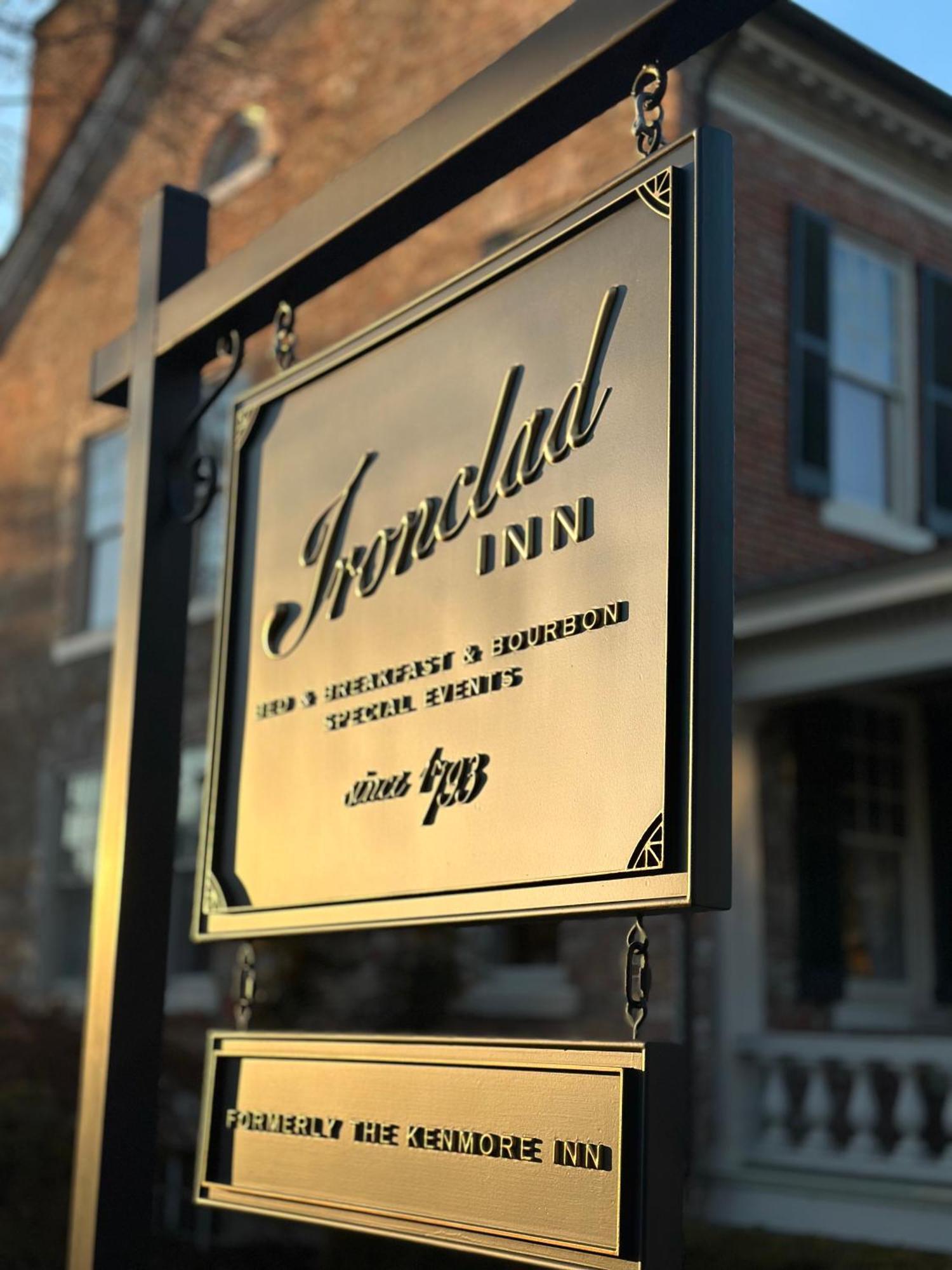 Ironclad Inn And Bourbon Room Fredericksburg Exterior photo